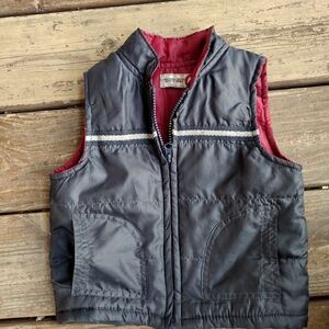 M7) Toddler Boys Black Quilted Puffer Vest – Size 24m
